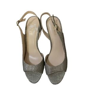 NWOT Nine West Gold Sparkly Homecoming Prom Wedding Size 9 Heels